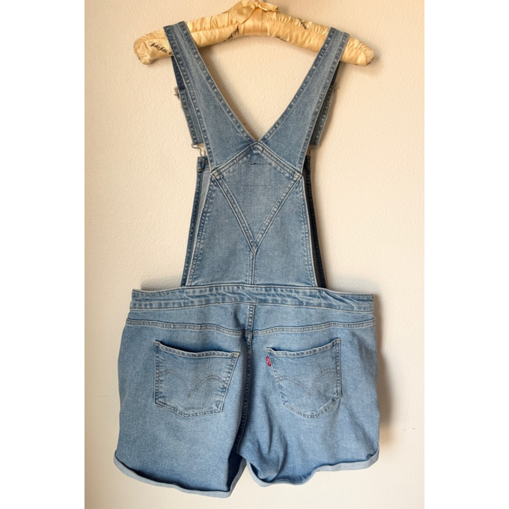 Levi’s overall shorts - Picture 4 of 7